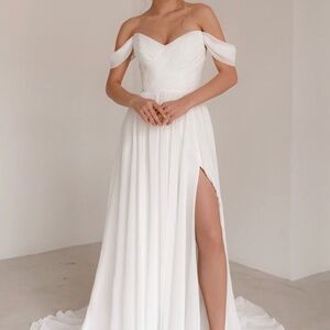Olivia Bottega Chiffon Wedding Dress w/ leg slit